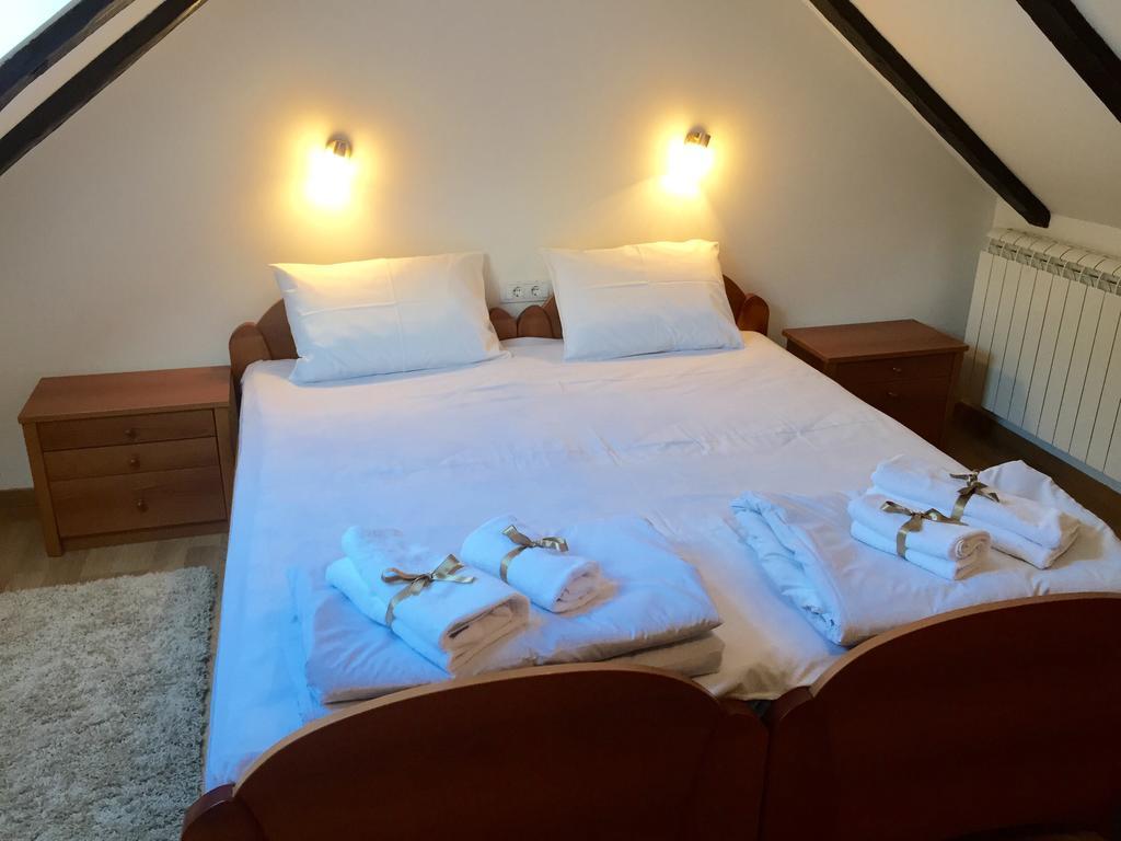 Kona Apartment Belgrad Oda fotoğraf