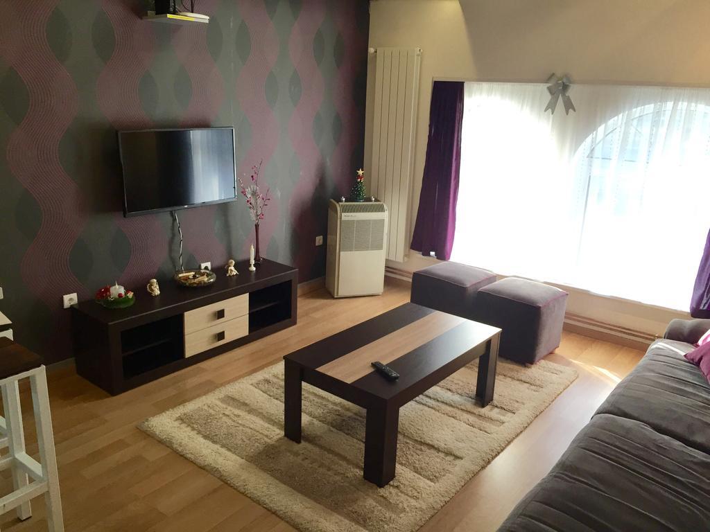 Kona Apartment Belgrad Oda fotoğraf